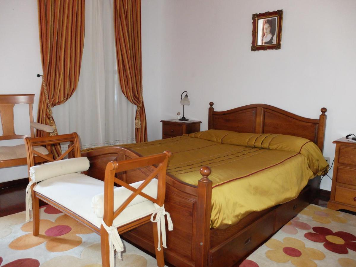 Casa Da Roseira - Valpacos Bed and Breakfast Vassal Εξωτερικό φωτογραφία